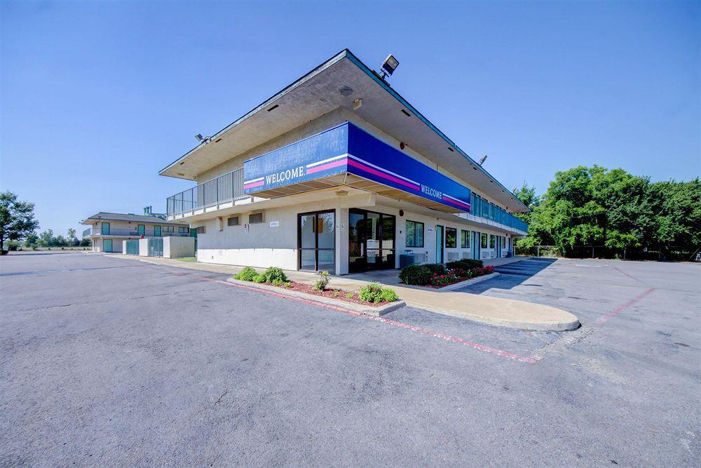 Avera Suites Muskogee Extérieur photo