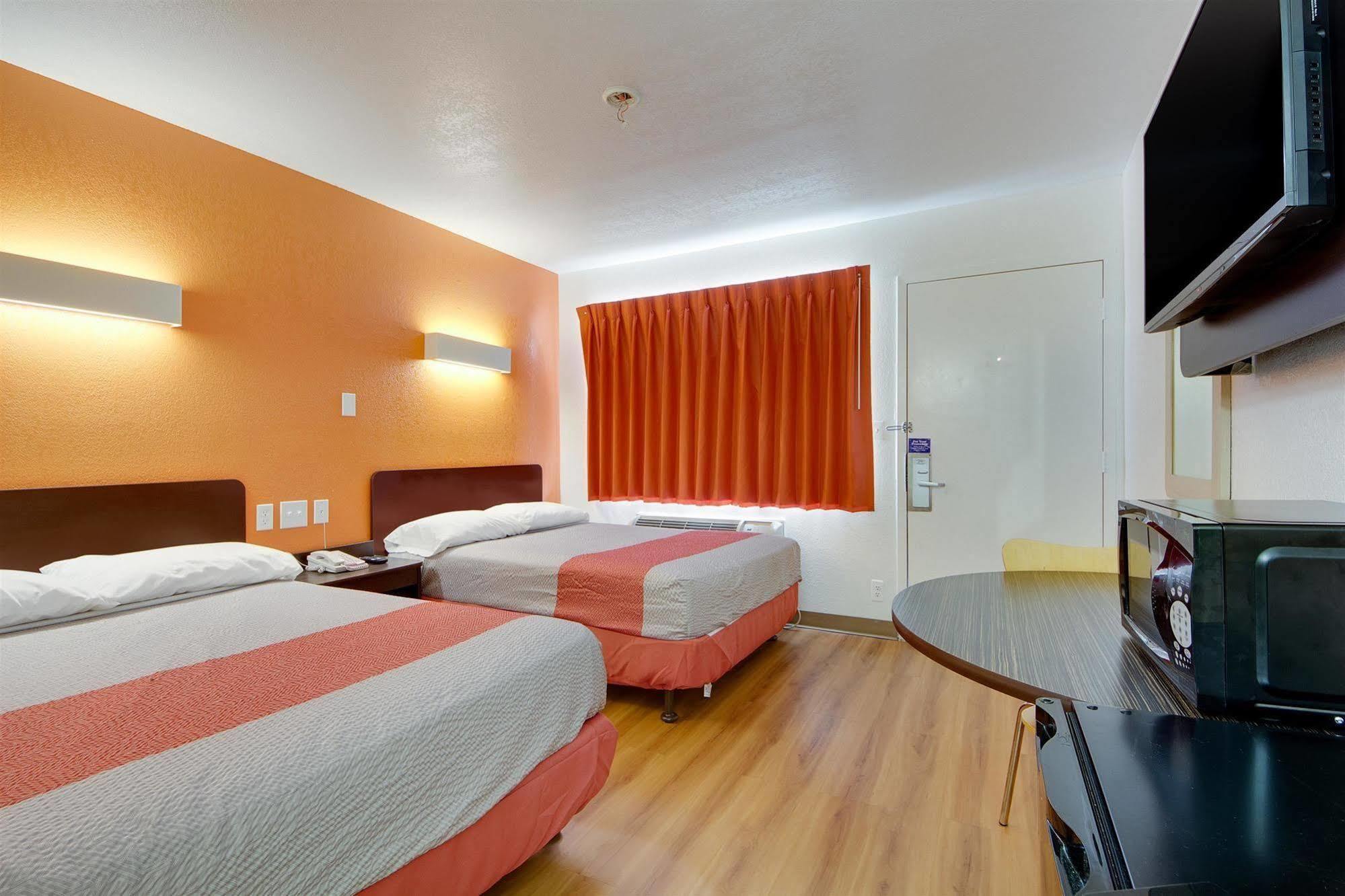 Avera Suites Muskogee Extérieur photo