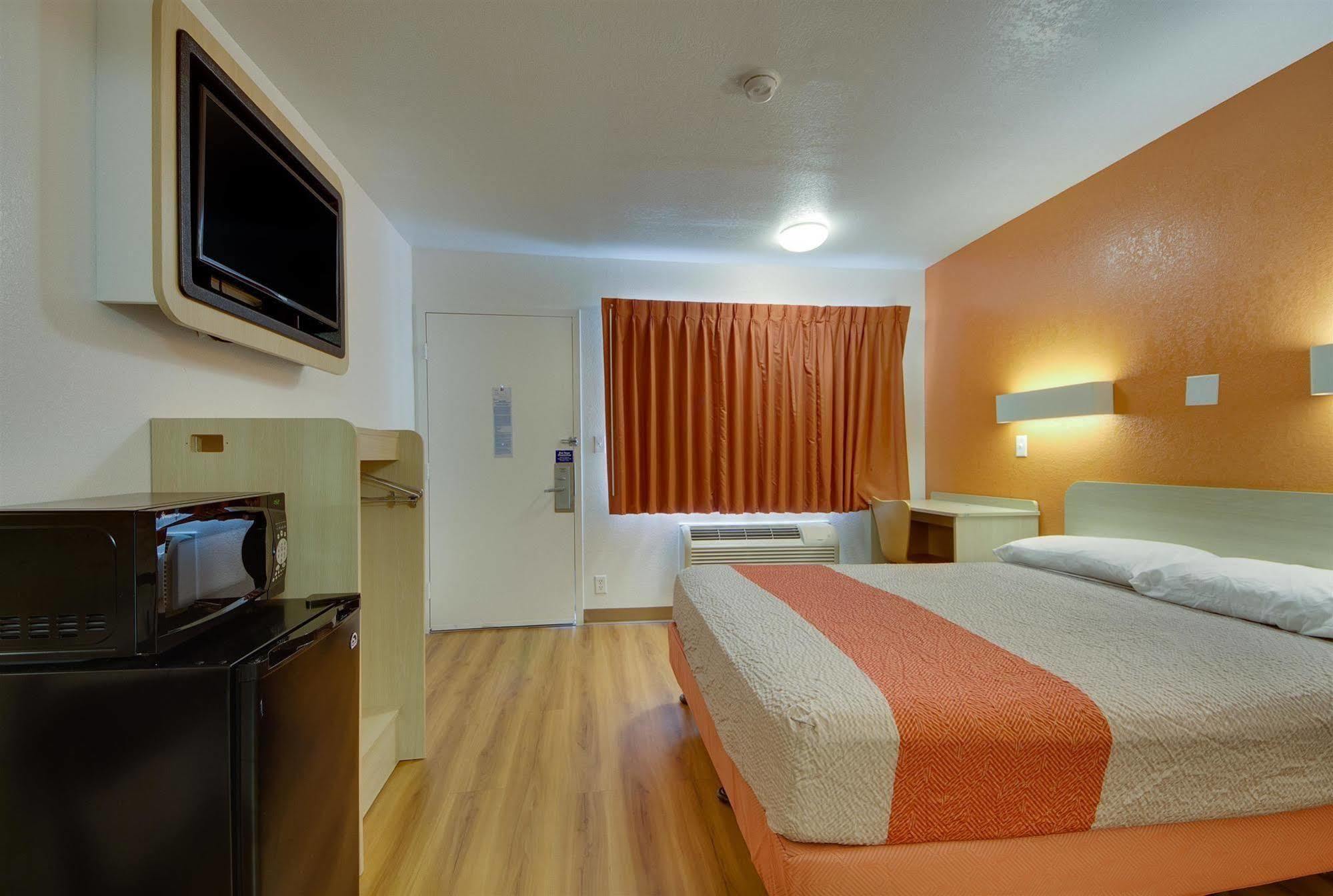 Avera Suites Muskogee Extérieur photo